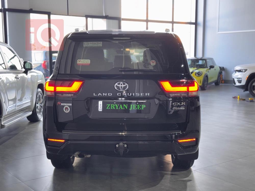 تويوتا لاندكروزر